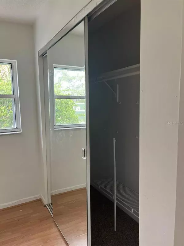 Ocala, FL 34471,1611 SE 25TH ST #C