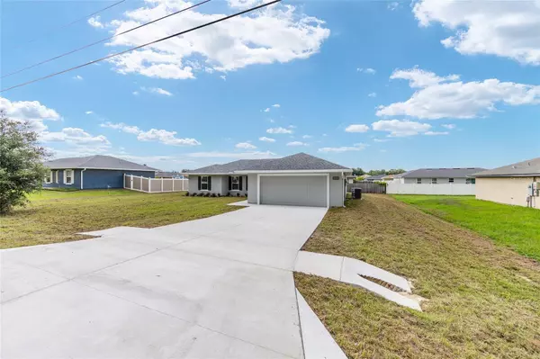 Ocala, FL 34472,202 LOCUST PASS CT