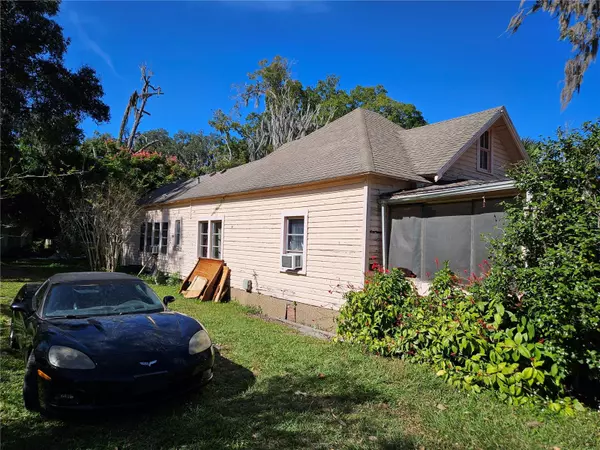 Williston, FL 32696,120 NE 2ND ST