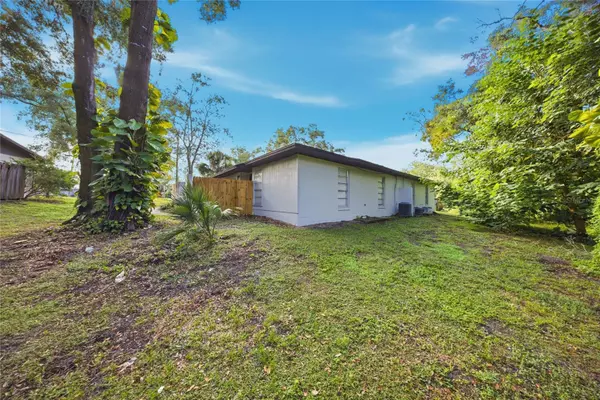 Ocala, FL 34480,5305 SE 28TH LN #ALL UNITS