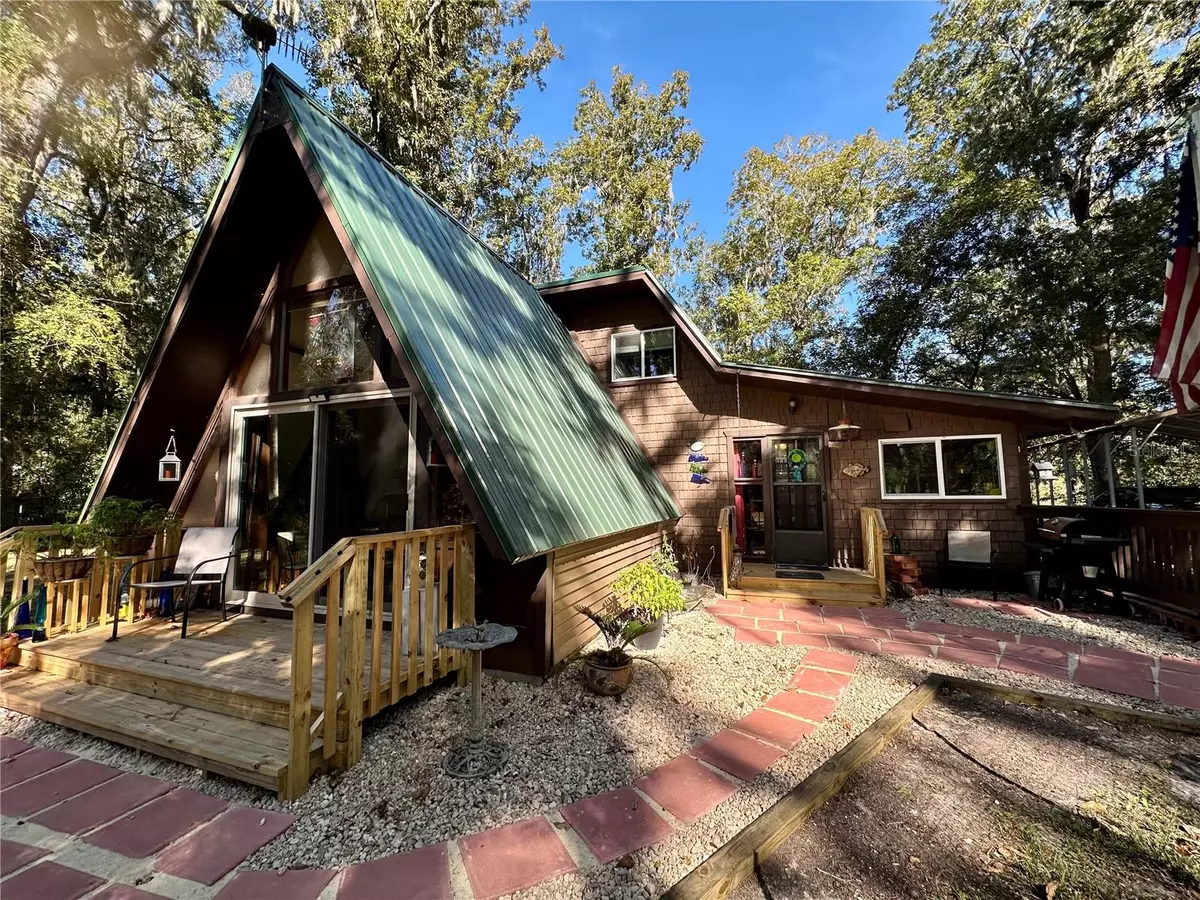 Fanning Springs, FL 32693,9240 CAROLINA WAY