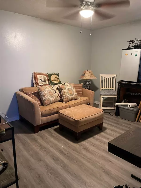 Ocala, FL 34475,285 NW 65TH ST