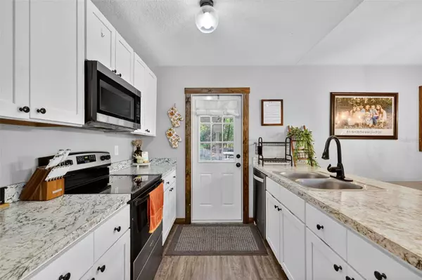 Ocklawaha, FL 32179,13 BAY COURT RUN