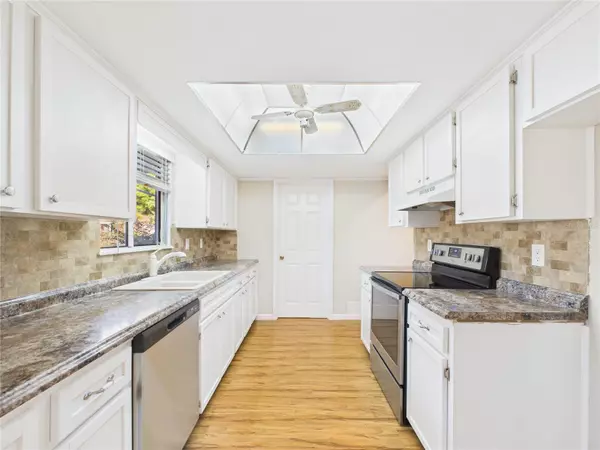 Ocala, FL 34481,8430 SW 105TH PL