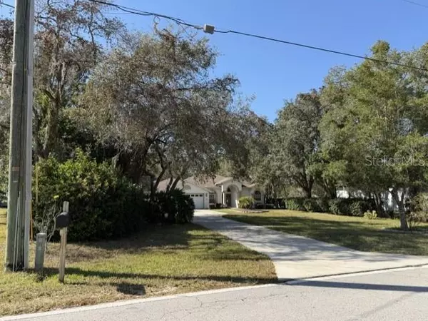 Weeki Wachee, FL 34613,9180 NIGHTINGALE