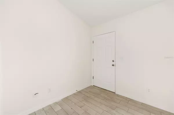 Ocala, FL 34472,229 LOCUST LN