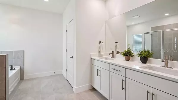 Alachua, FL 32615,17242 NW 180TH TER