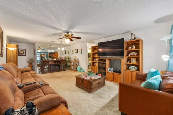 Ocala, FL 34481,9233 SW 83RD TER #D