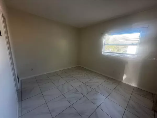 Ocala, FL 34471,1315 SE SILVER SPRINGS PL #4