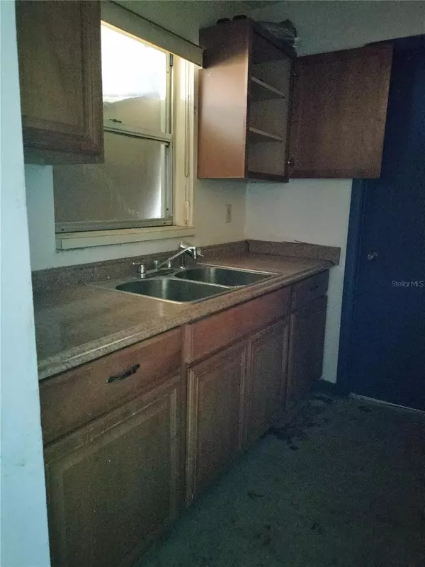 Ocala, FL 34473,167 MARION OAKS LN