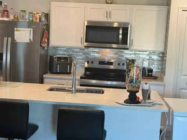 Cape Coral, FL 33909,4137 NE 20TH PL