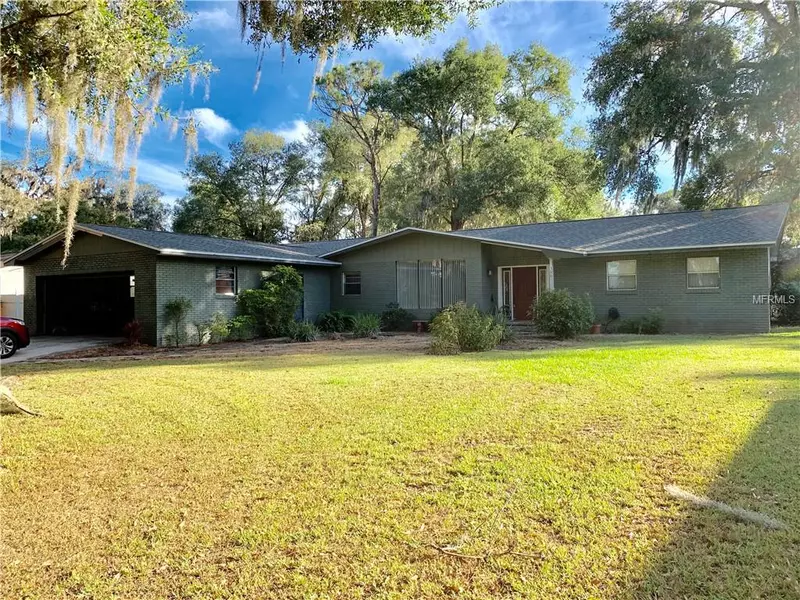 306 GRIMES DR, Auburndale, FL 33823