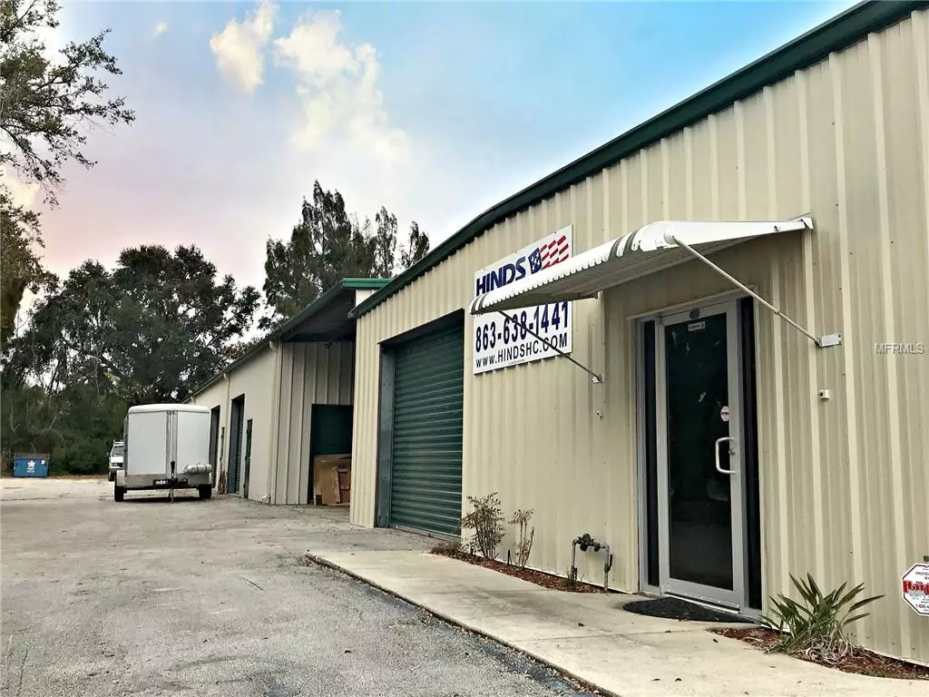 Lake Wales, FL 33853,910 BURNS AVE