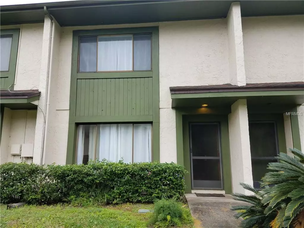 Temple Terrace, FL 33637,7806 LEMONWOOD CT #215