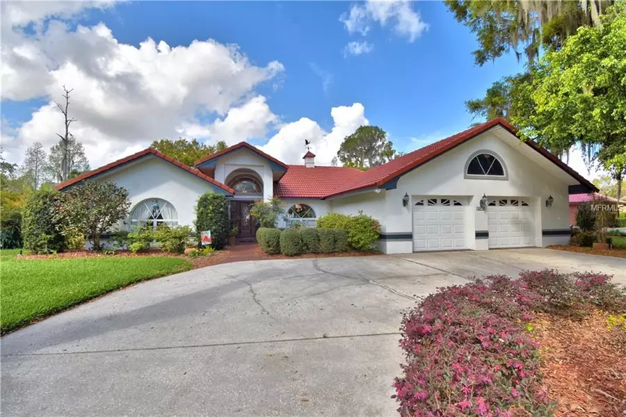 4979 LAKE PIERCE DR, Lake Wales, FL 33898