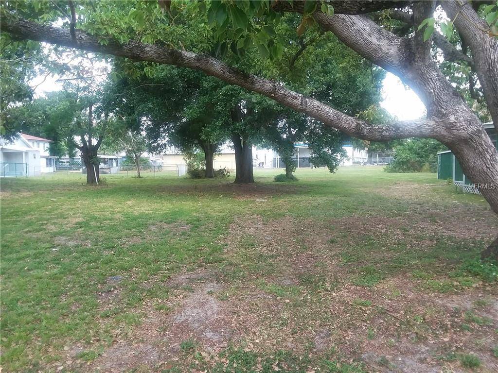 221 PALMETTO ST, Auburndale, FL 33823
