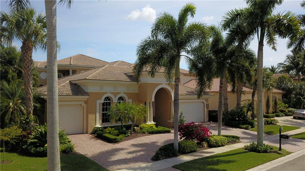 8863 VALHALLA DR, Delray Beach, FL 33446