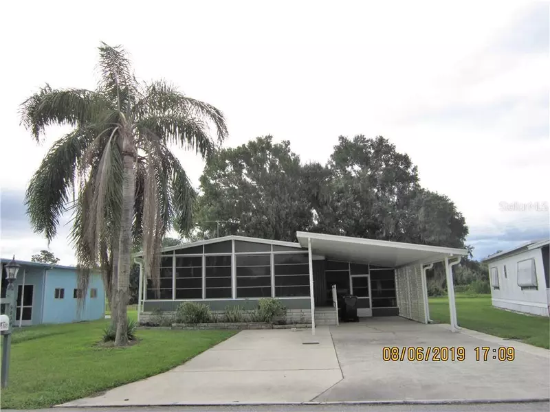 9039 LAKE POINT BLVD, Lake Wales, FL 33898