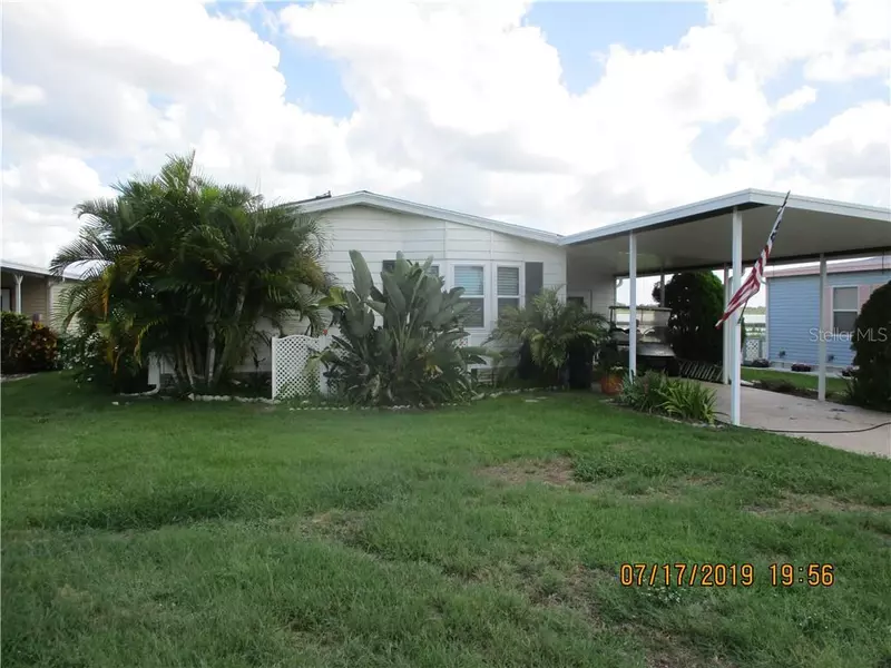 6825 S LAKE HENRY DR NE, Winter Haven, FL 33881