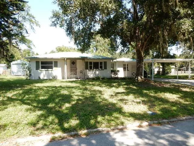 305 LUNA RD, Auburndale, FL 33823