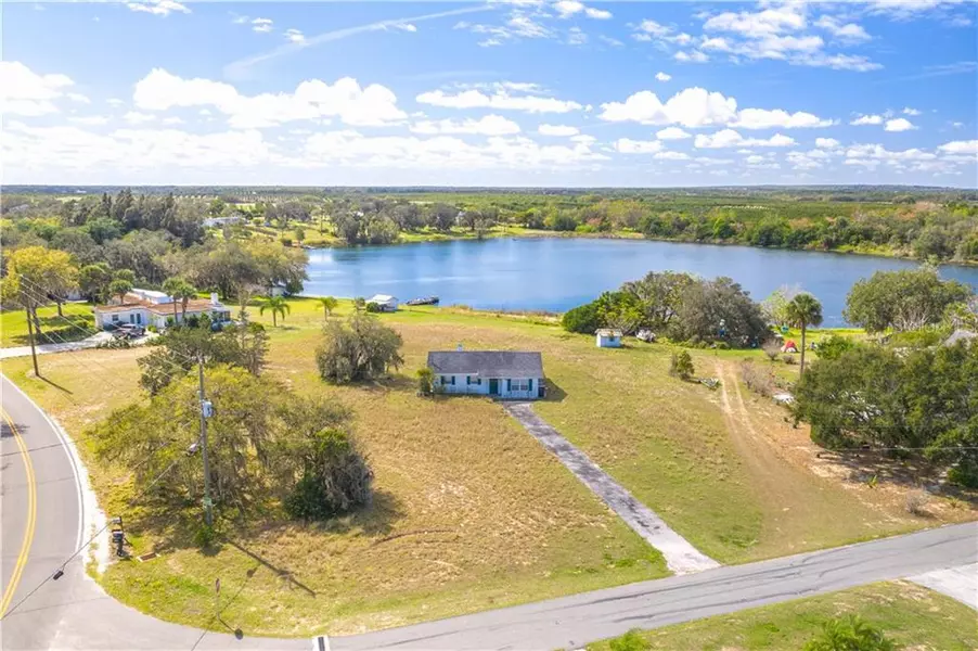7400 WISTERIA LN, Lake Wales, FL 33898