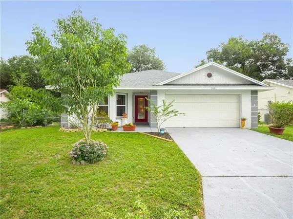 754 SPICEWOOD DR, Lakeland, FL 33801