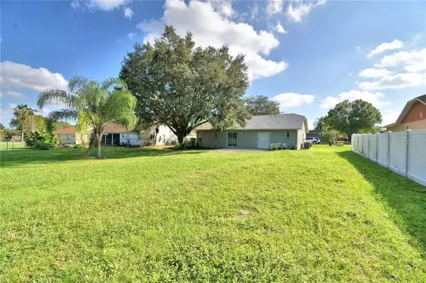 Lakeland, FL 33809,318 GLENRIDGE LOOP N