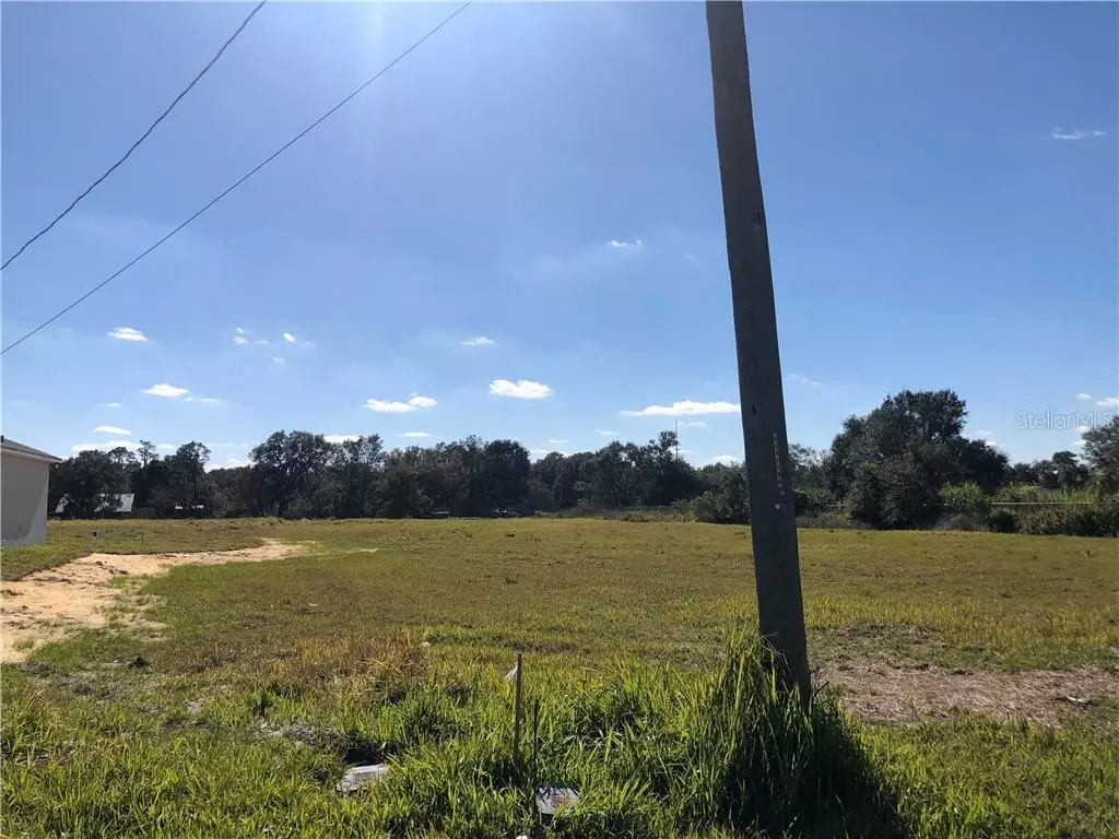 Winter Haven, FL 33880,400 FERNANDEZ ST