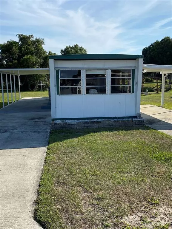 9093 LAKE POINT BLVD, Lake Wales, FL 33898