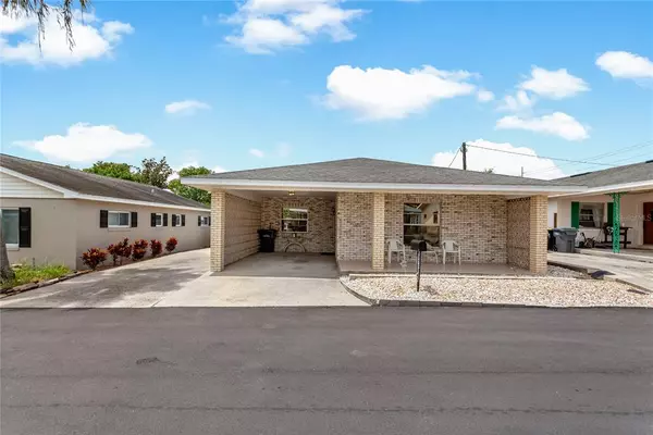 3353 DEXTER DELL  SE,  Winter Haven,  FL 33884