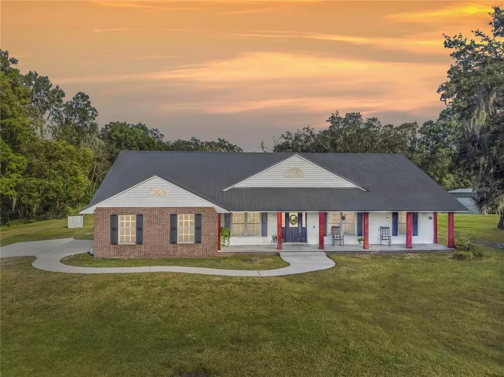 Lakeland, FL 33801,420 S SADDLE CREEK FARM RD