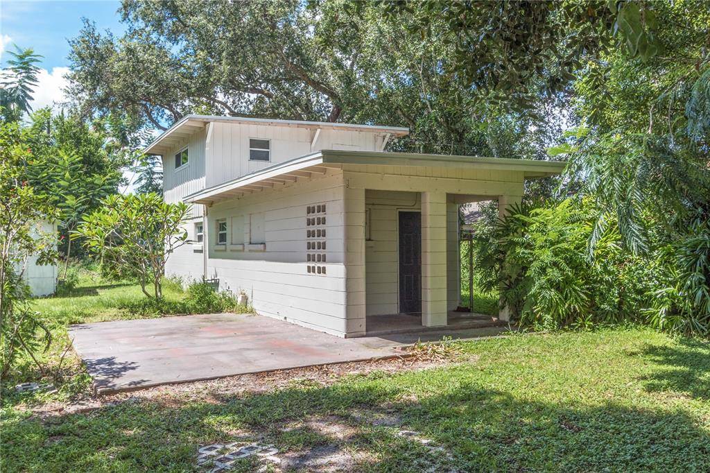 304 GRANADA RD,  Auburndale,  FL 33823