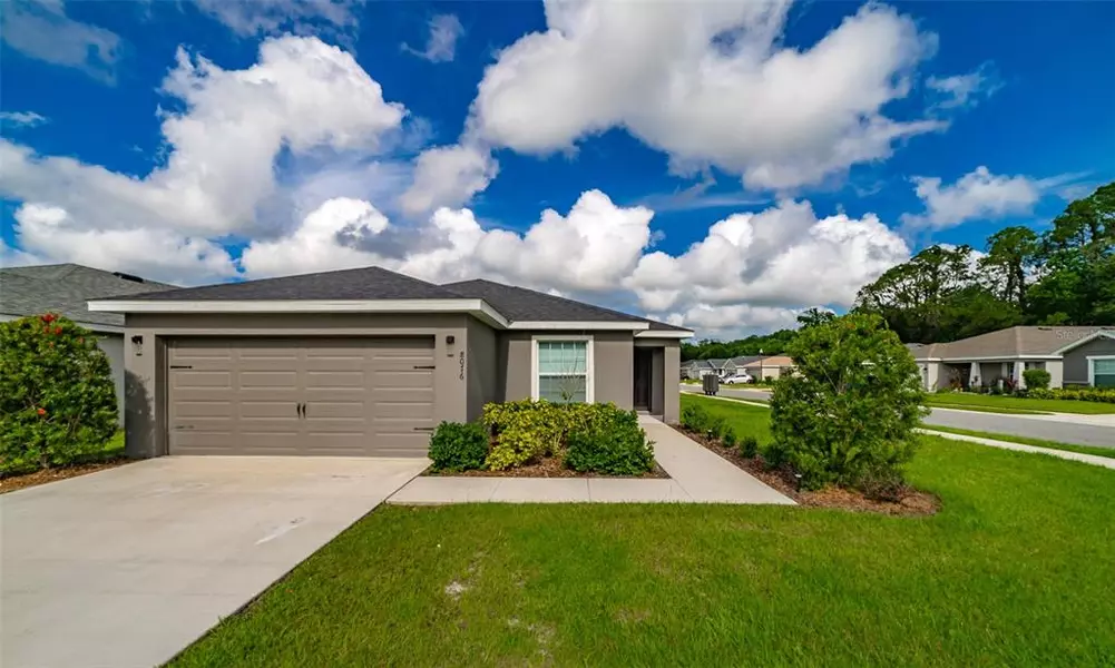 8076 DIAMOND CREEK LN, Lakeland, FL 33809