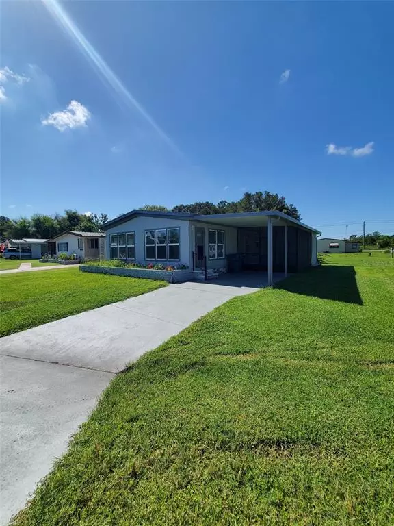 9015 SARAH DR, Polk City, FL 33868