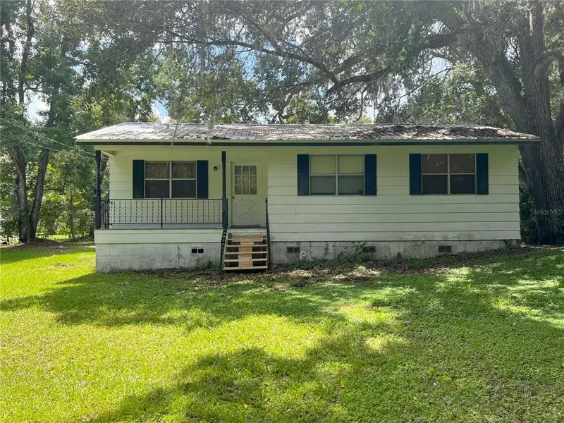 2330 W SOCRUM LOOP RD, Lakeland, FL 33810