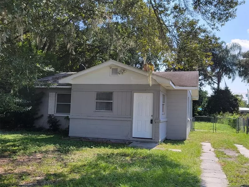 2830 AVENUE V NW, Winter Haven, FL 33881