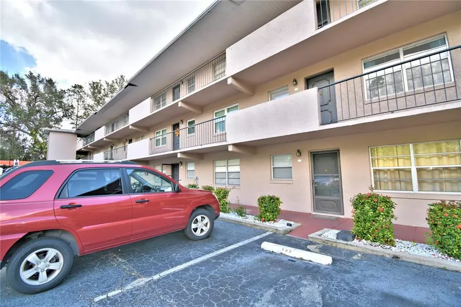 150 EL DORADO #204, Winter Haven, FL 33884