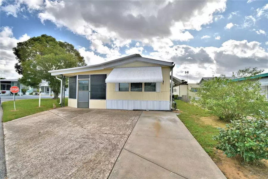 251 PATTERSON RD #B43, Haines City, FL 33844