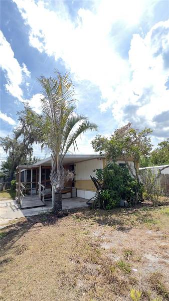 2375 KING AVE, Auburndale, FL 33823