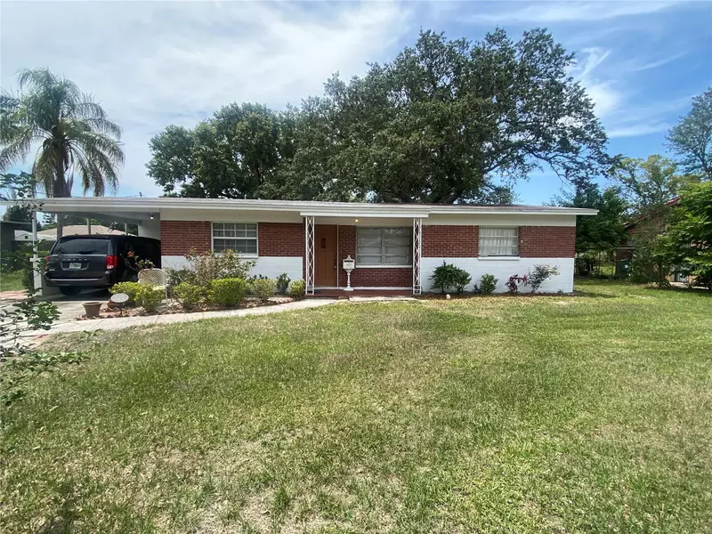 627 MULLEN AVE, Haines City, FL 33844