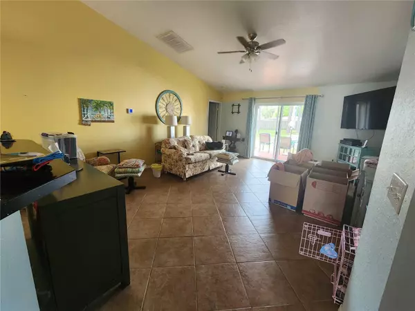 Auburndale, FL 33823,105 BERGEN CIR