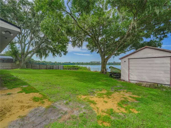 Polk City, FL 33868,500 CLEARWATER LAKE DR