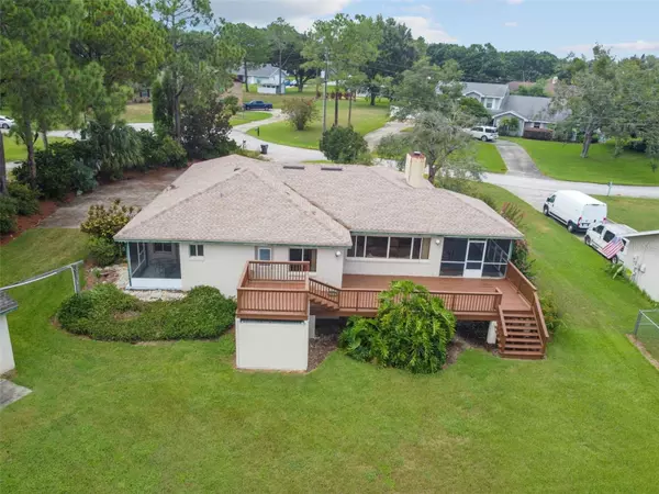 Winter Haven, FL 33881,913 HILLSIDE CT S