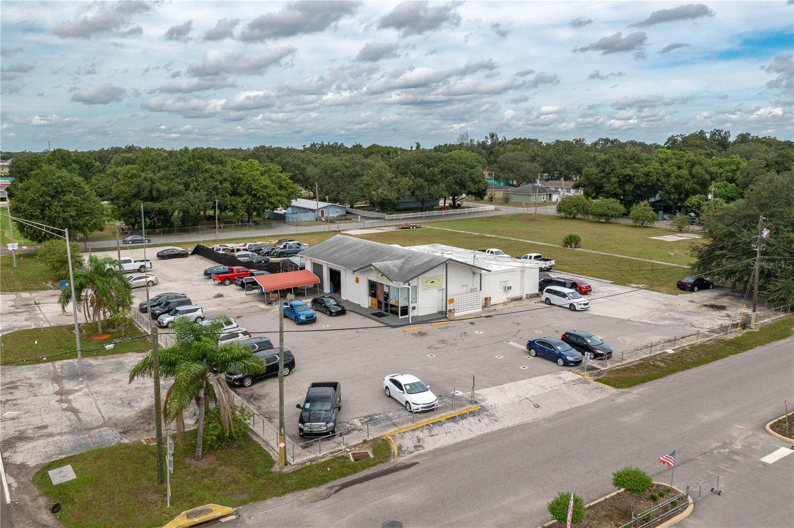 1104 17-92 HWY W, Haines City, FL 33844