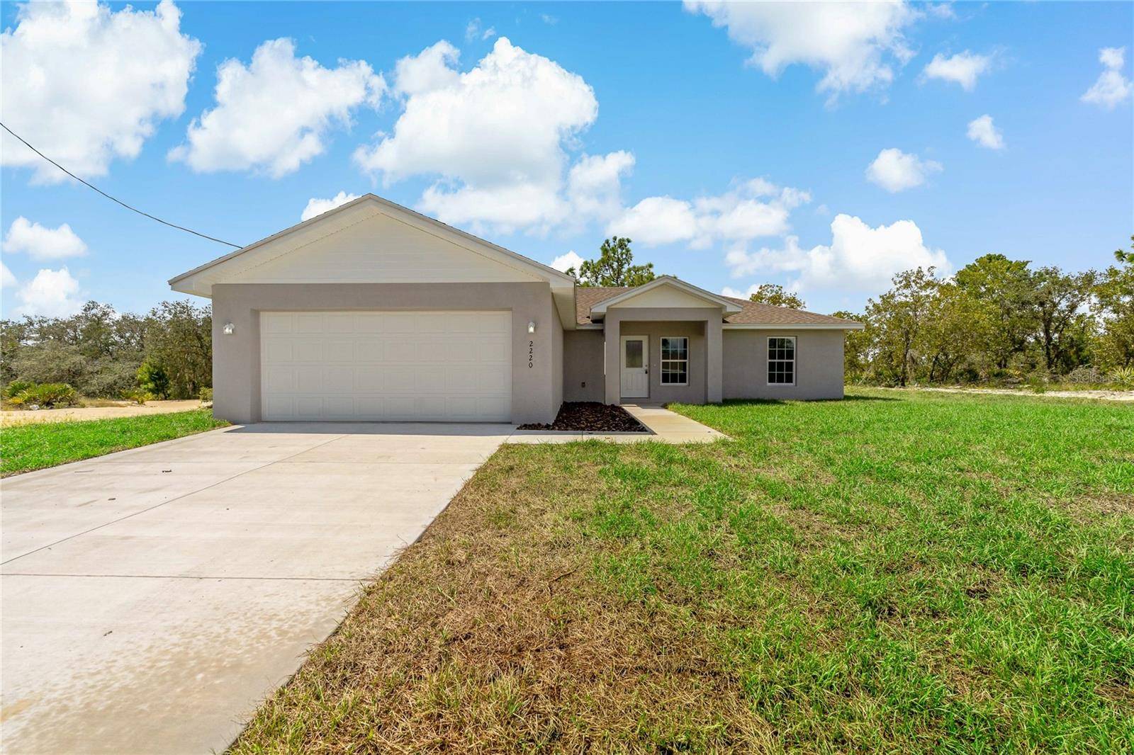 2220 LEMON DR,  Lake Wales,  FL 33898
