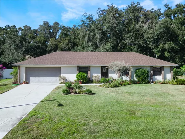 2034 CREEKBEND DR,  Lakeland,  FL 33811