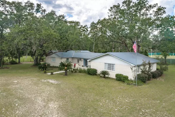 Crawfordville, FL 32327,94 FISH HAWK TRCE