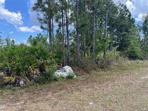 506 MAGNOLIA DR, Indian Lake Estates, FL 33855