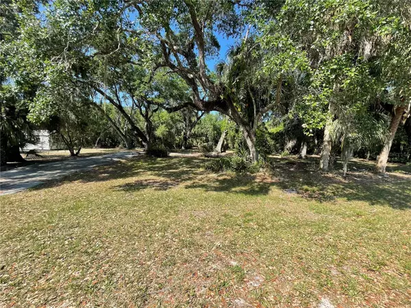 71 ROSALIE OAKS BLVD, Lake Wales, FL 33898