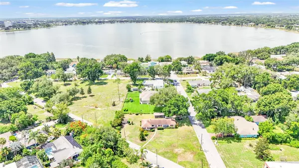 Winter Haven, FL 33881,1560 ORANGE ST NW